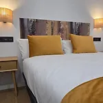 Apartamento Picasso By Gaiarooms *