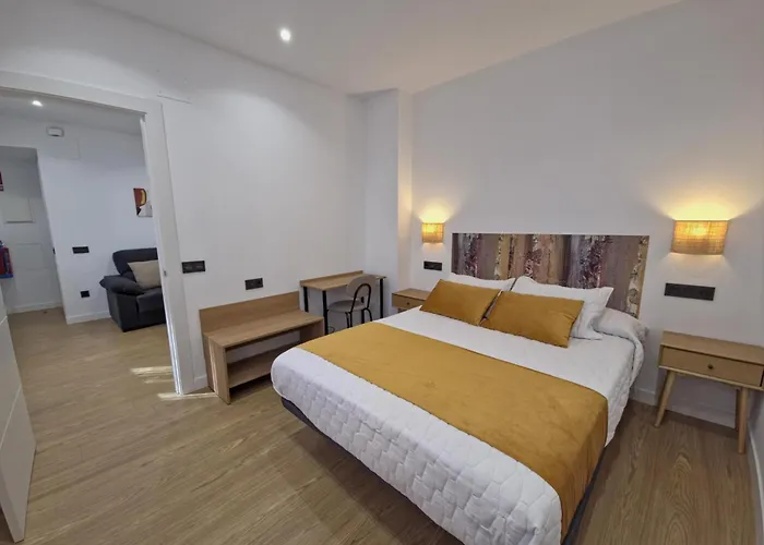 Picasso By Gaiarooms